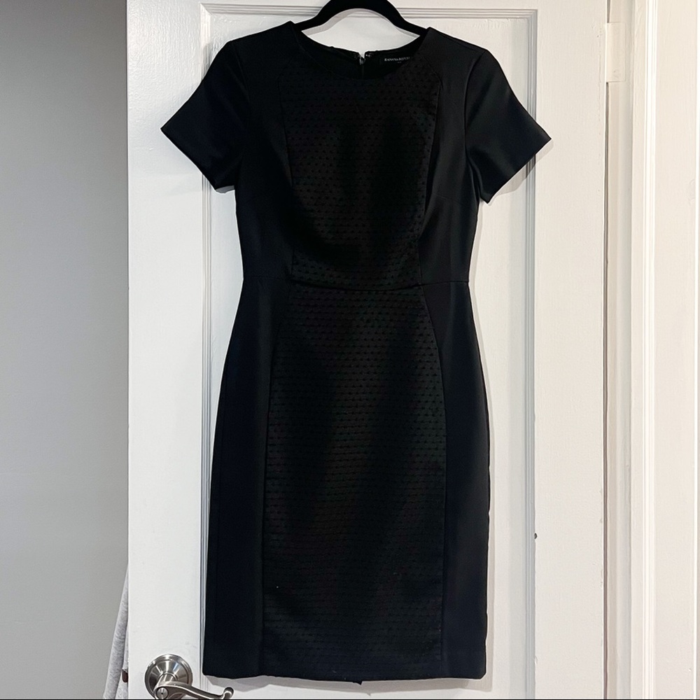 BANANA REPUBLIC Polka Dot Short Sleeve Black Size 0